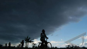 Siklon Tropis Gilian Cuma Hari Ini, Besok Riau Diprediksi Hujan